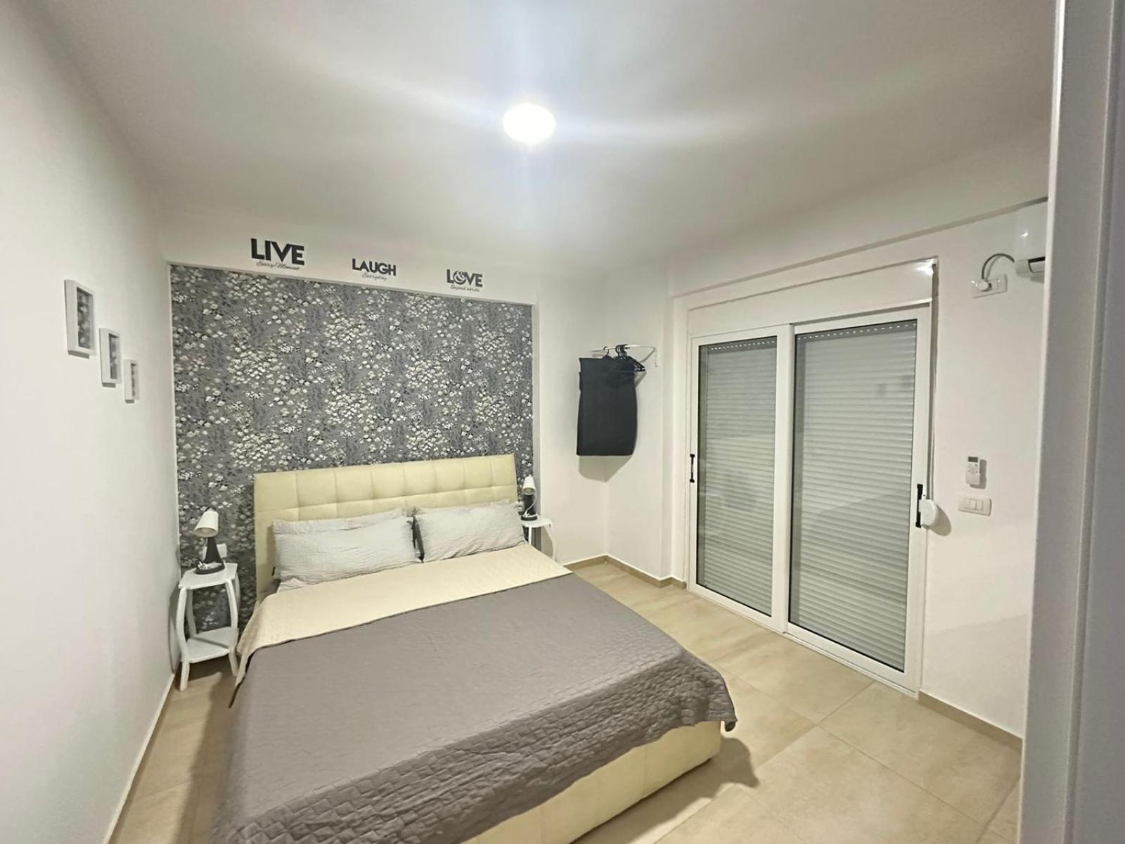 Eva Apartament's Apartament Saranda